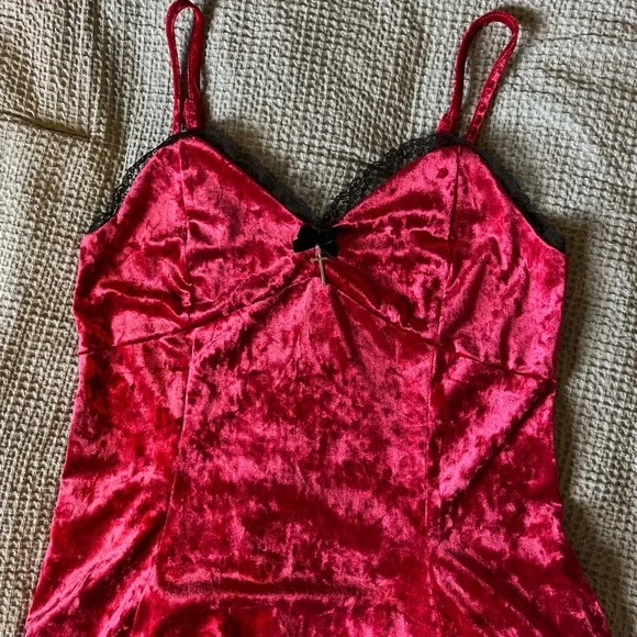 Social Collision Red Velvet Dress - Picture 9 of 9